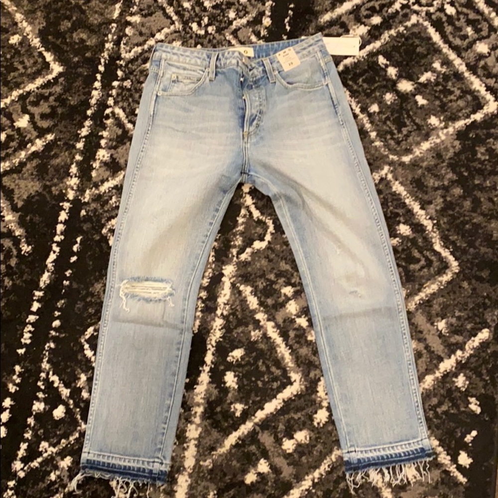 AMO “Babe” Jeans in Trippin wash